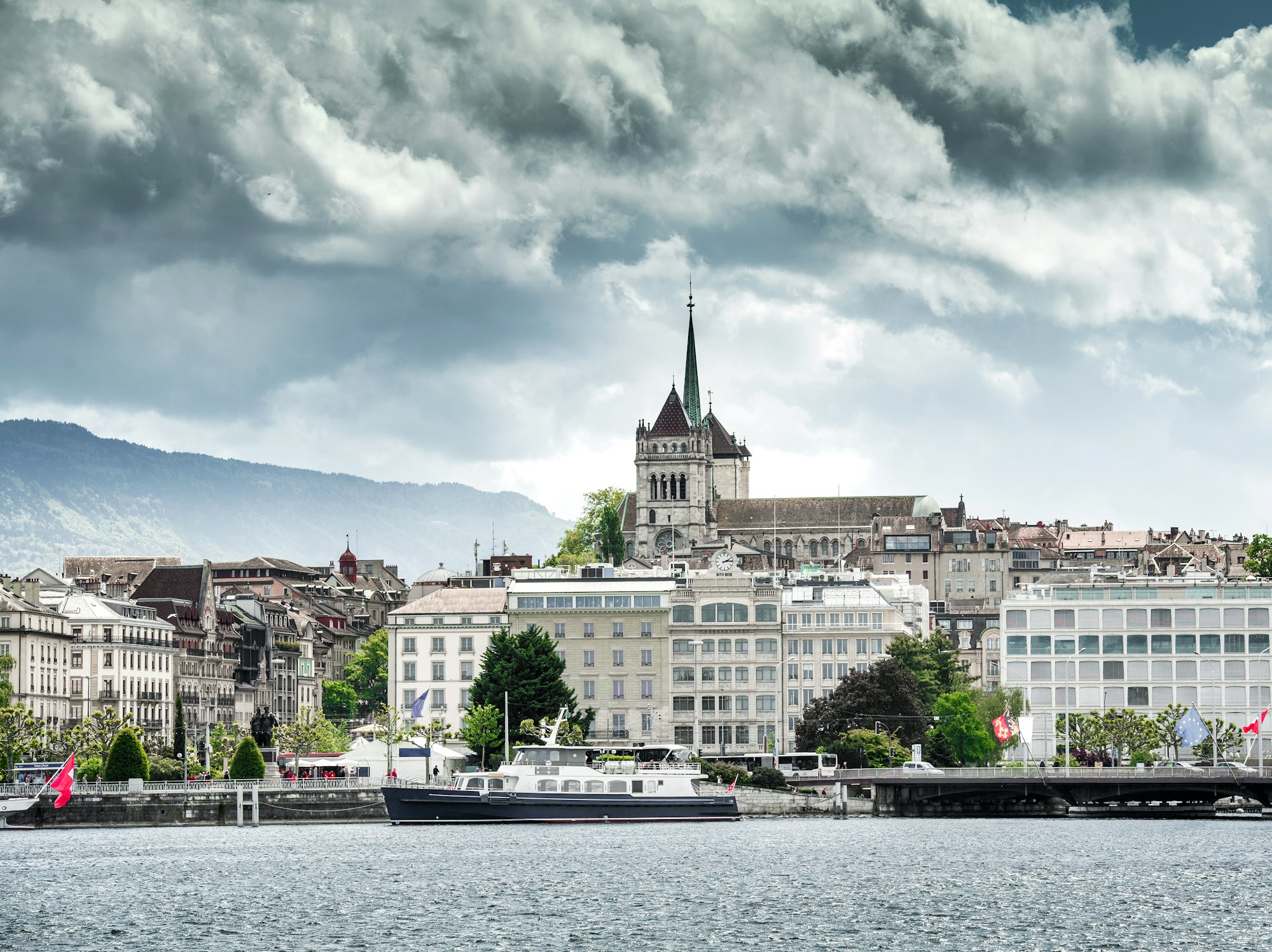 Quai du lac Léman