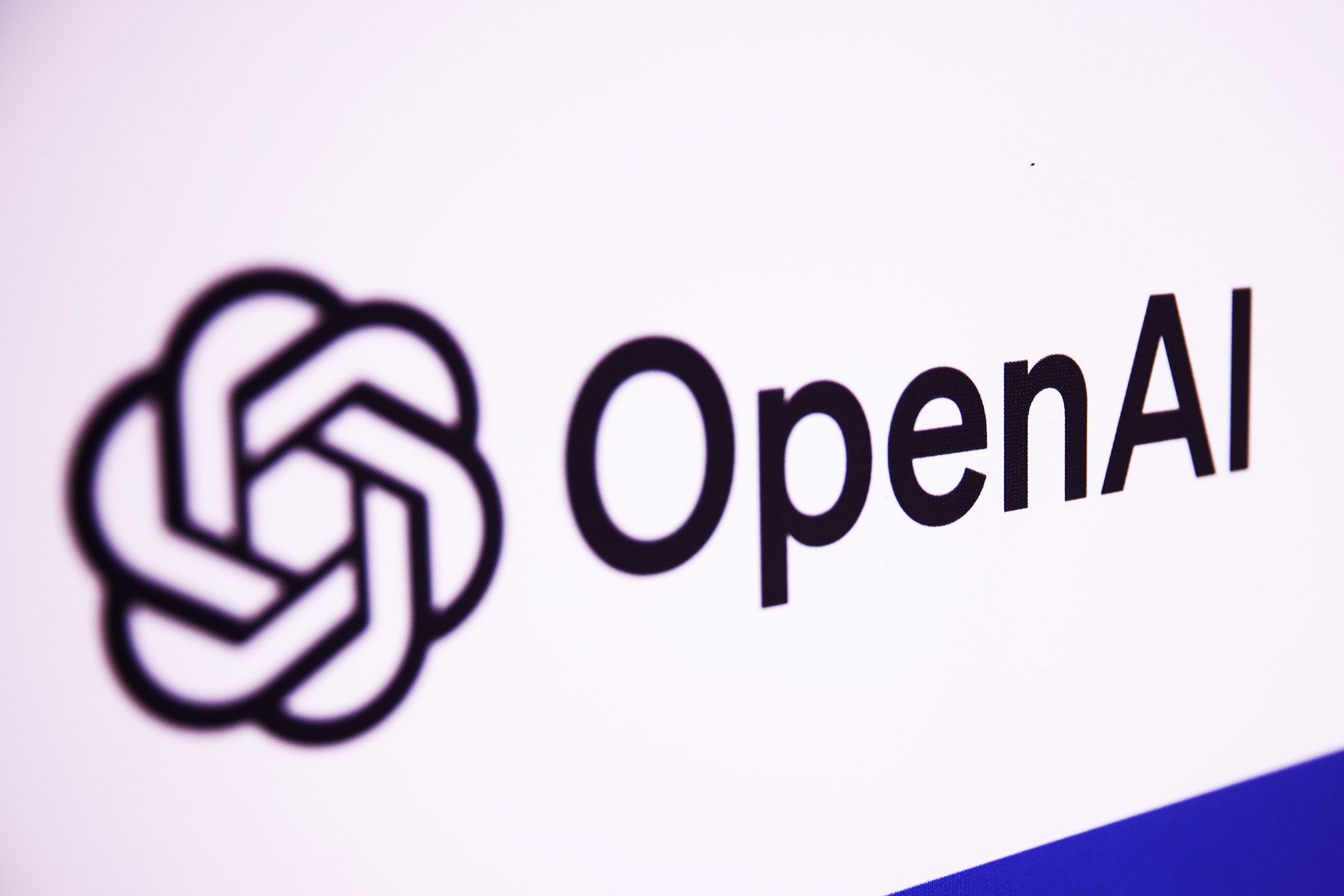 OpenAI Leadership Addresses Talent Loss to Meta with Strategic Compensation Adjustments