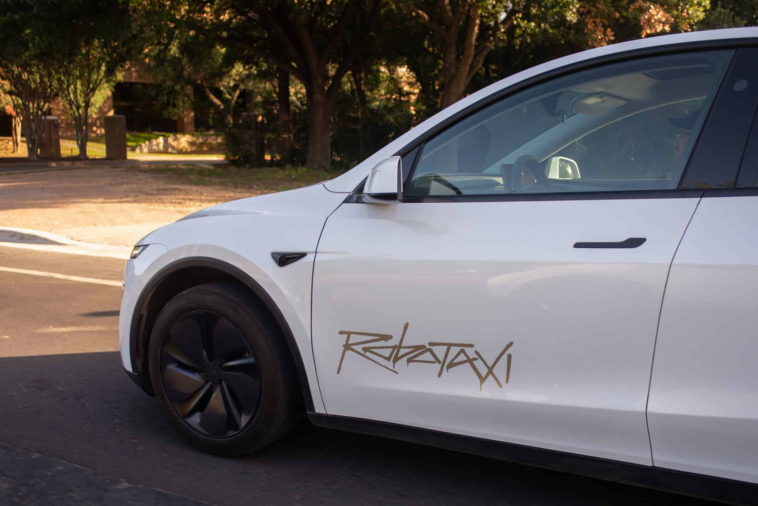Tesla's Robotaxi Service in San Francisco Operates with Human Drivers