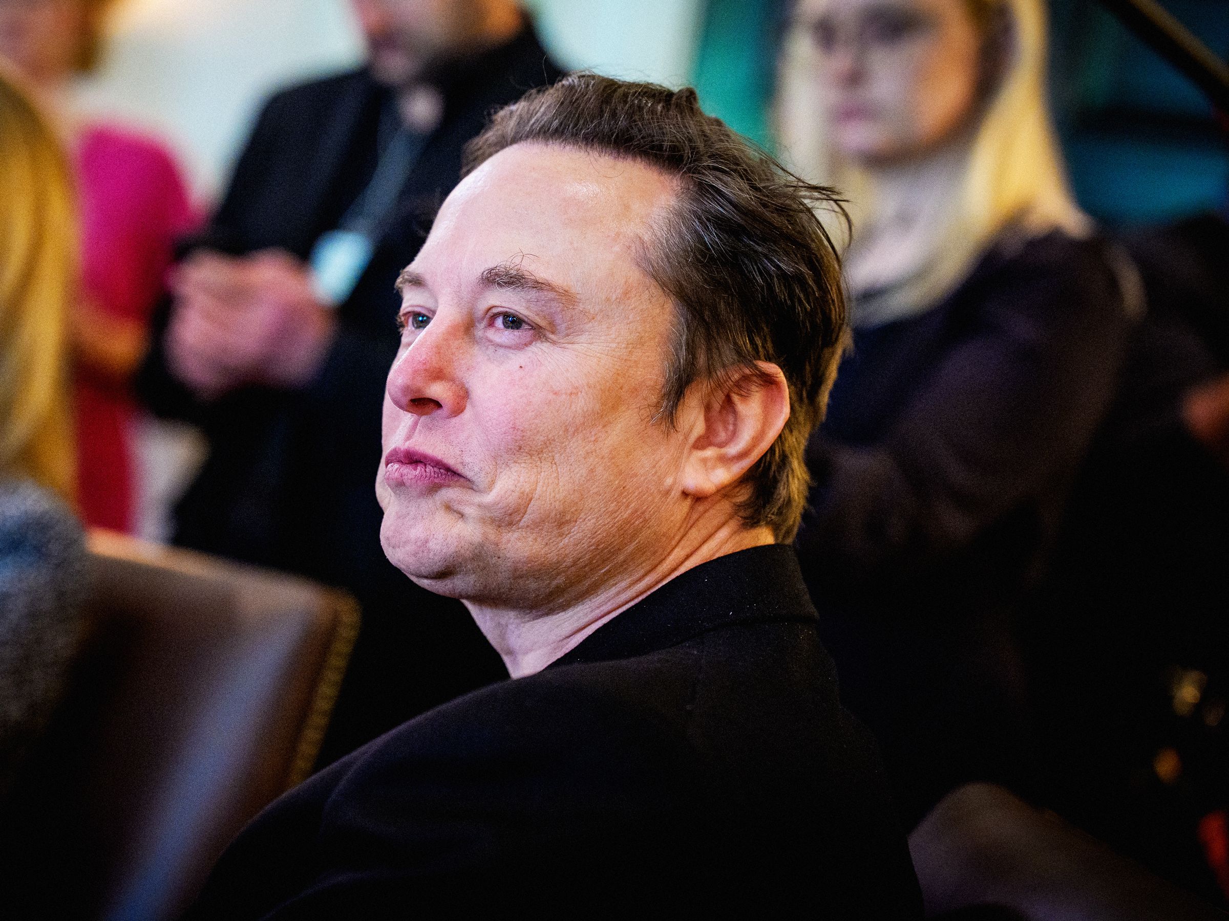 Elon Musk's Grokipedia Faces Criticism Over Controversial Claims