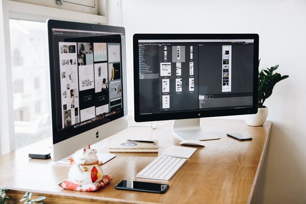 Top 7 Website Builders to Create an Outstanding Website