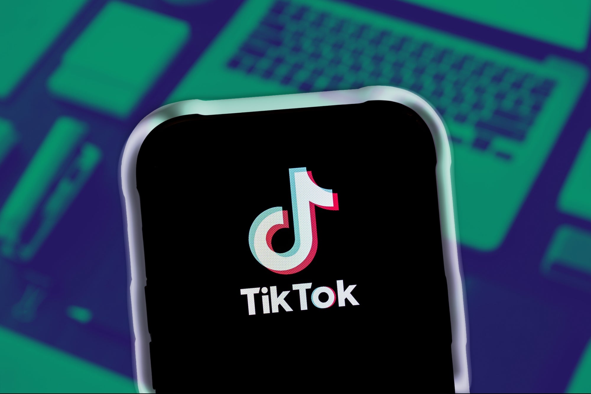5 Surprising Lessons from Running TikTok Ads for My Business