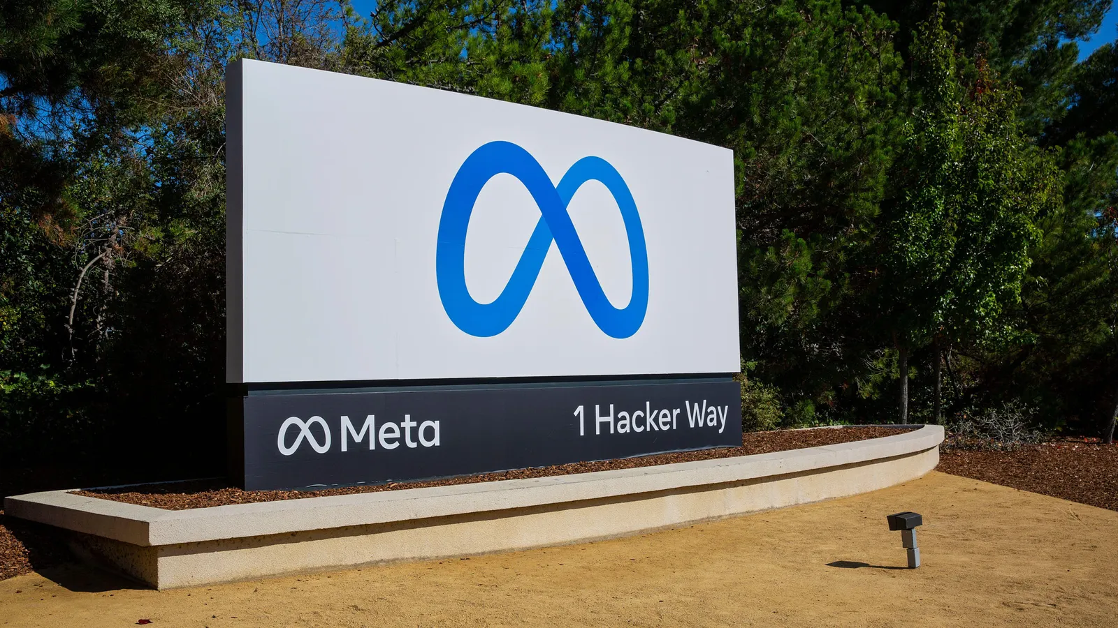 Meta Profits Billions Despite Scam Ads, Reuters Reveals