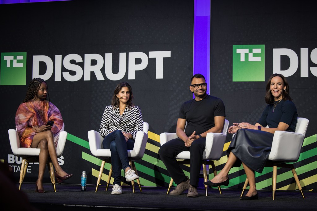 What Investors Really Want to Hear in Your Startup Pitch to Stand Out