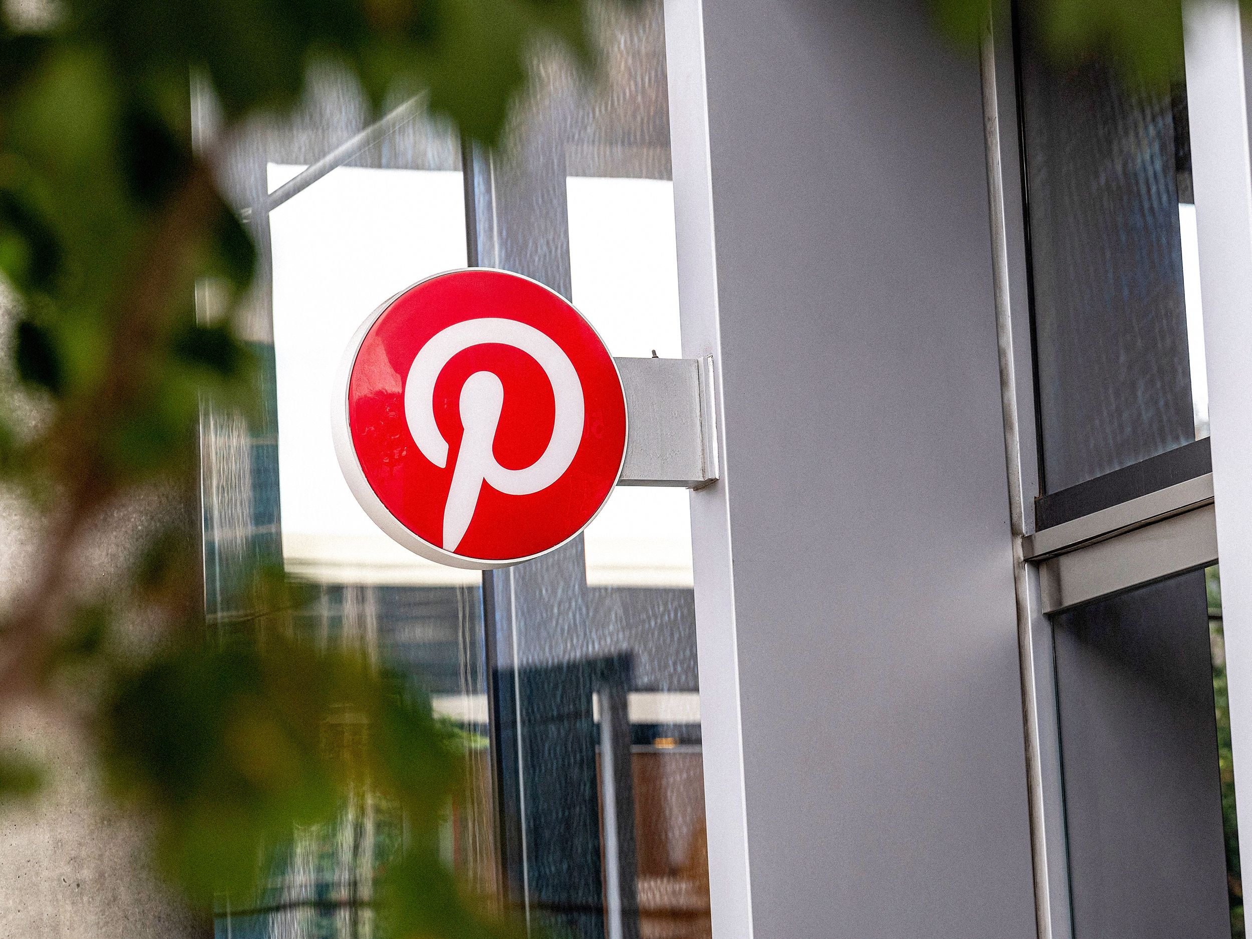Pinterest Users Grow Weary of Excessive AI Content
