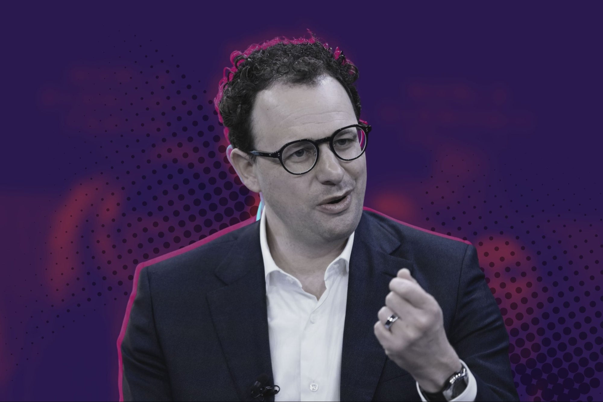 Anthropic CEO Predicts AI Will Replace Software Engineers Within a Year