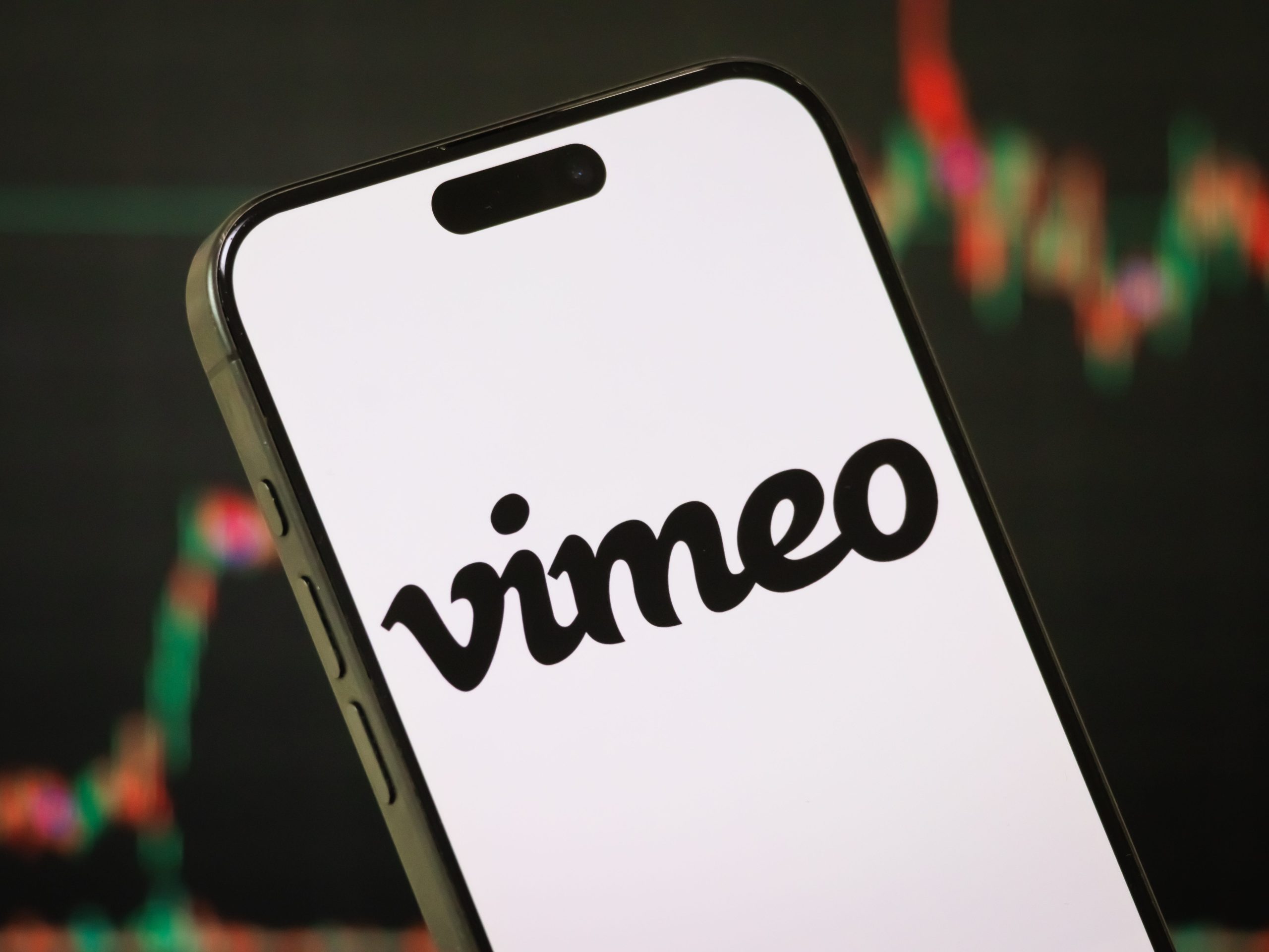 Vimeo Announces Global Job Cuts Following $1.38 Billion Acquisition by Bending Spoons