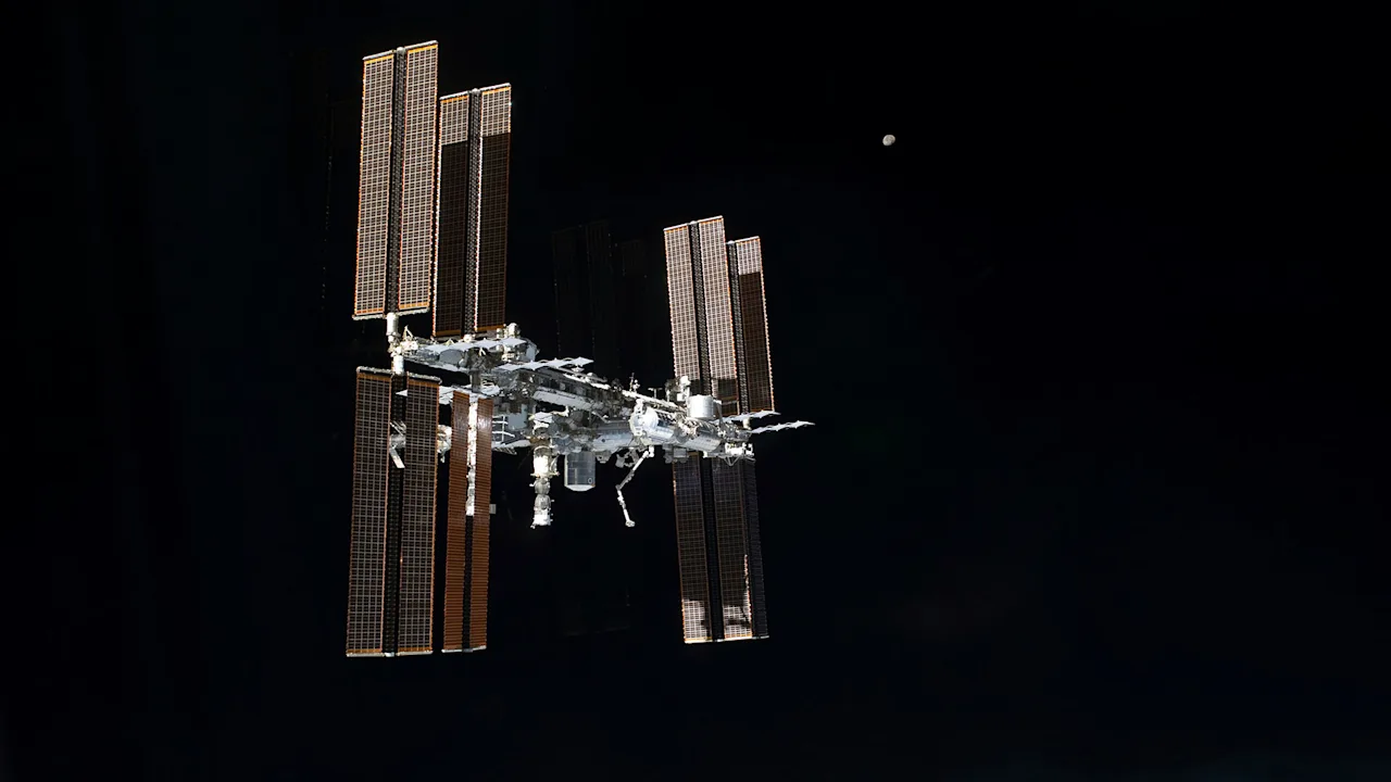 NASA Conducts Its First-Ever Medical Evacuation from the International Space Station