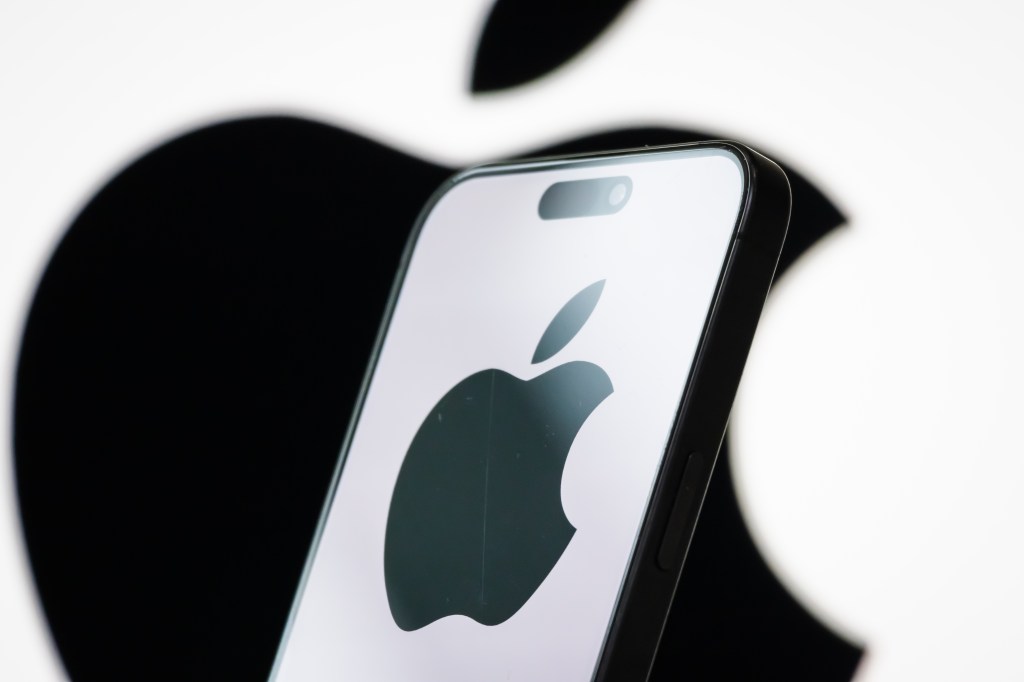 Apple Acquires Israeli Startup Q.ai to Boost AI Capabilities