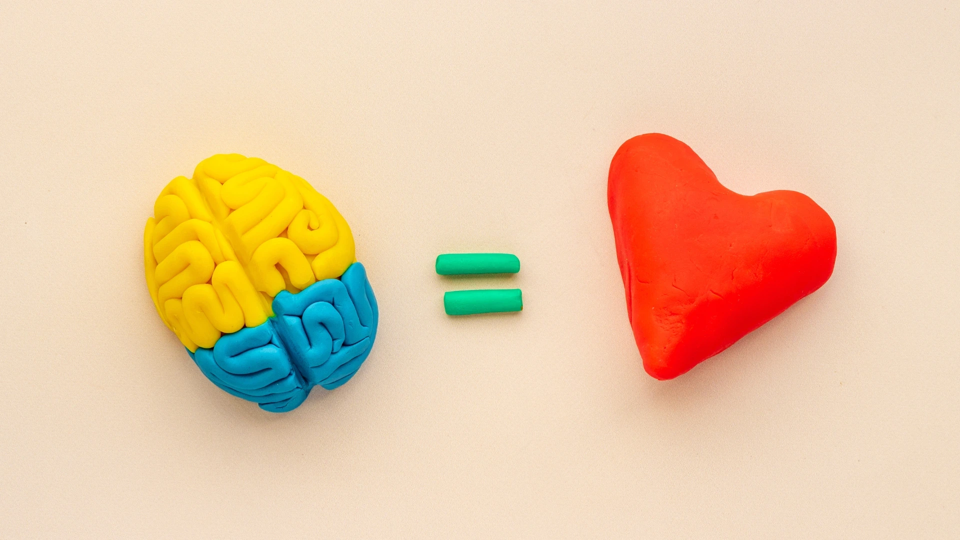 Top 5 Essential Soft Skills for Outstanding Leadership