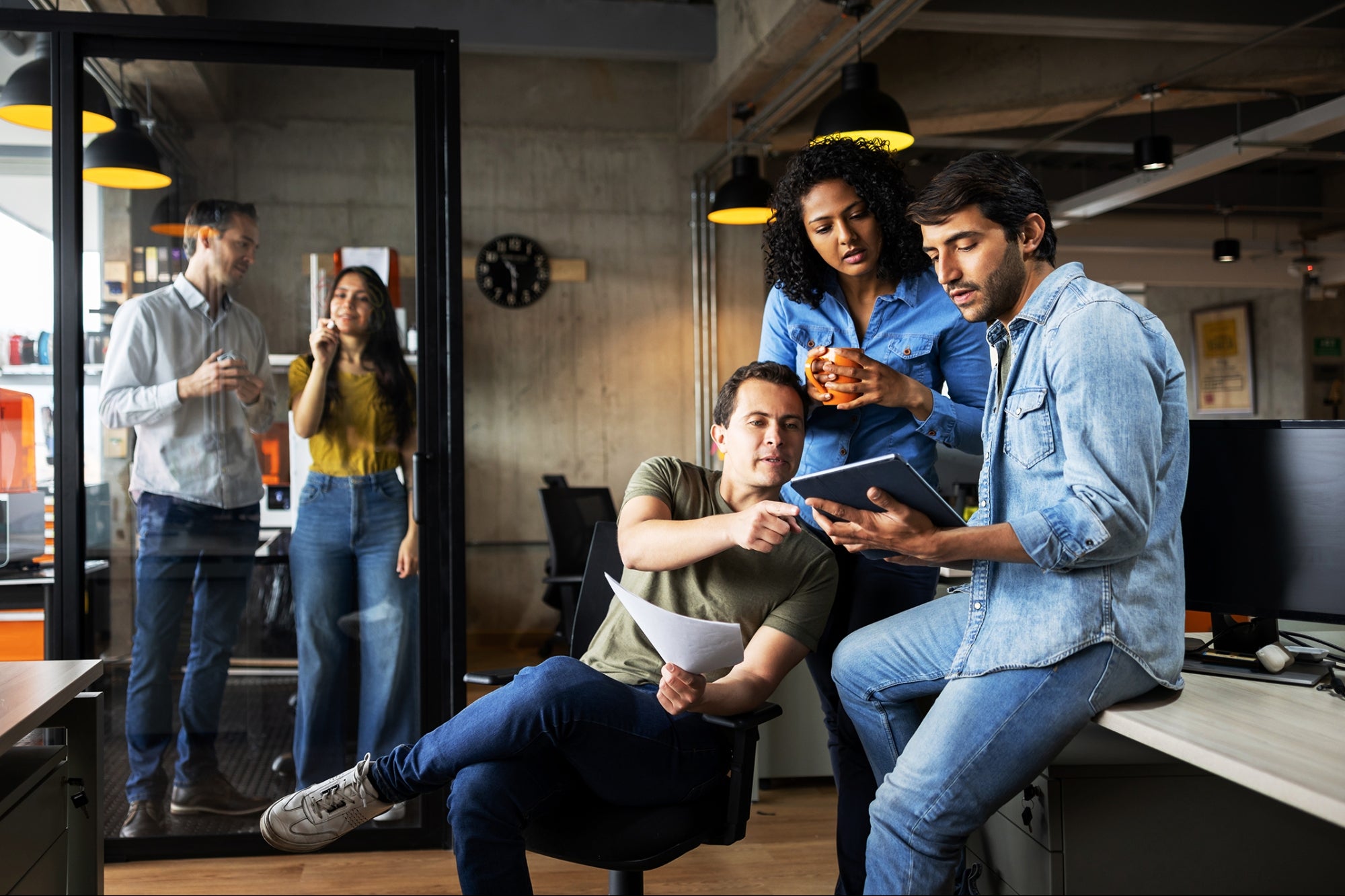 Integrating Digital, Offline, and Affiliate Marketing for Sustainable Business Growth