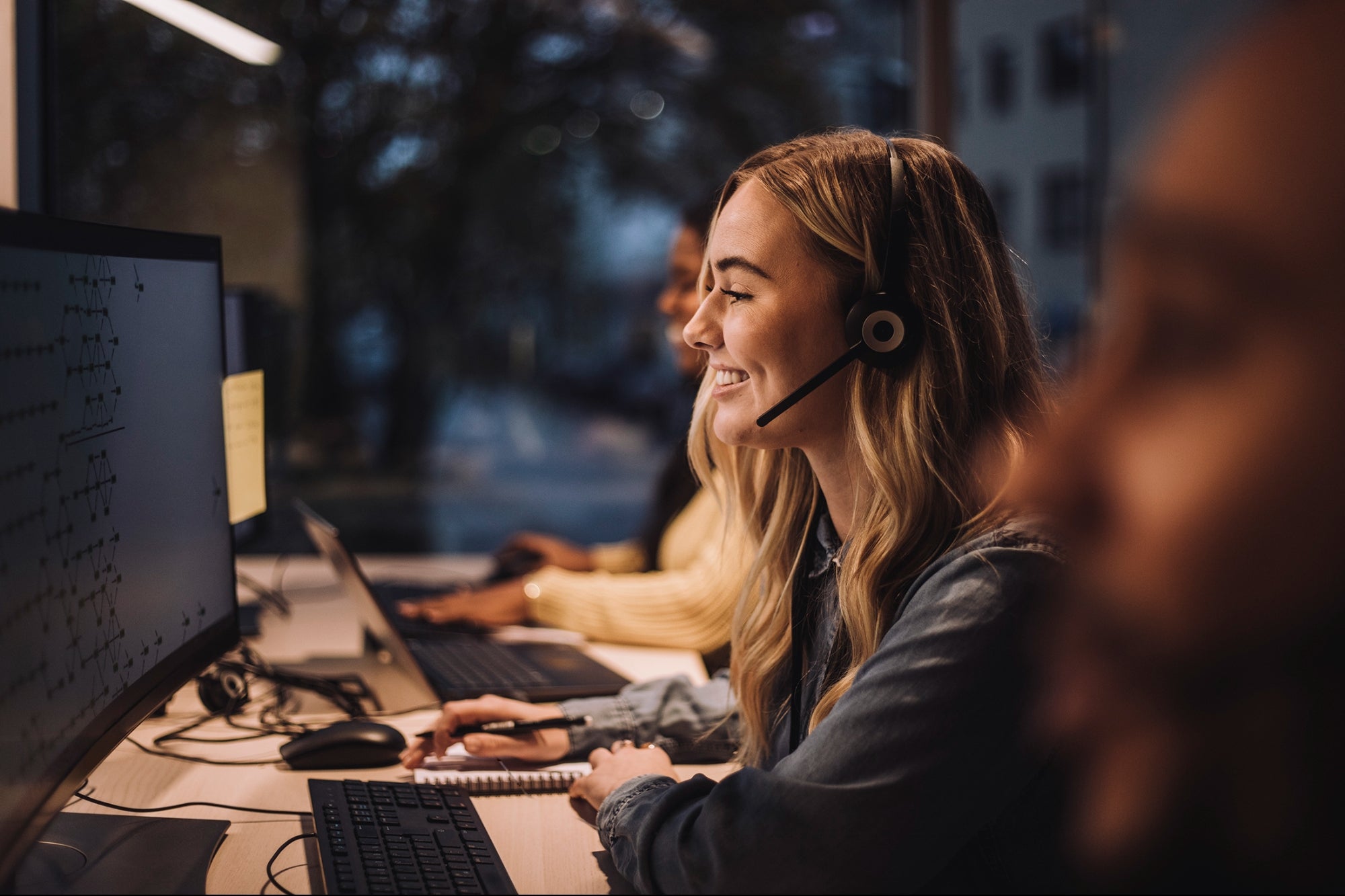 8 Crucial Customer Experience Pitfalls Leaders Must Fix Immediately