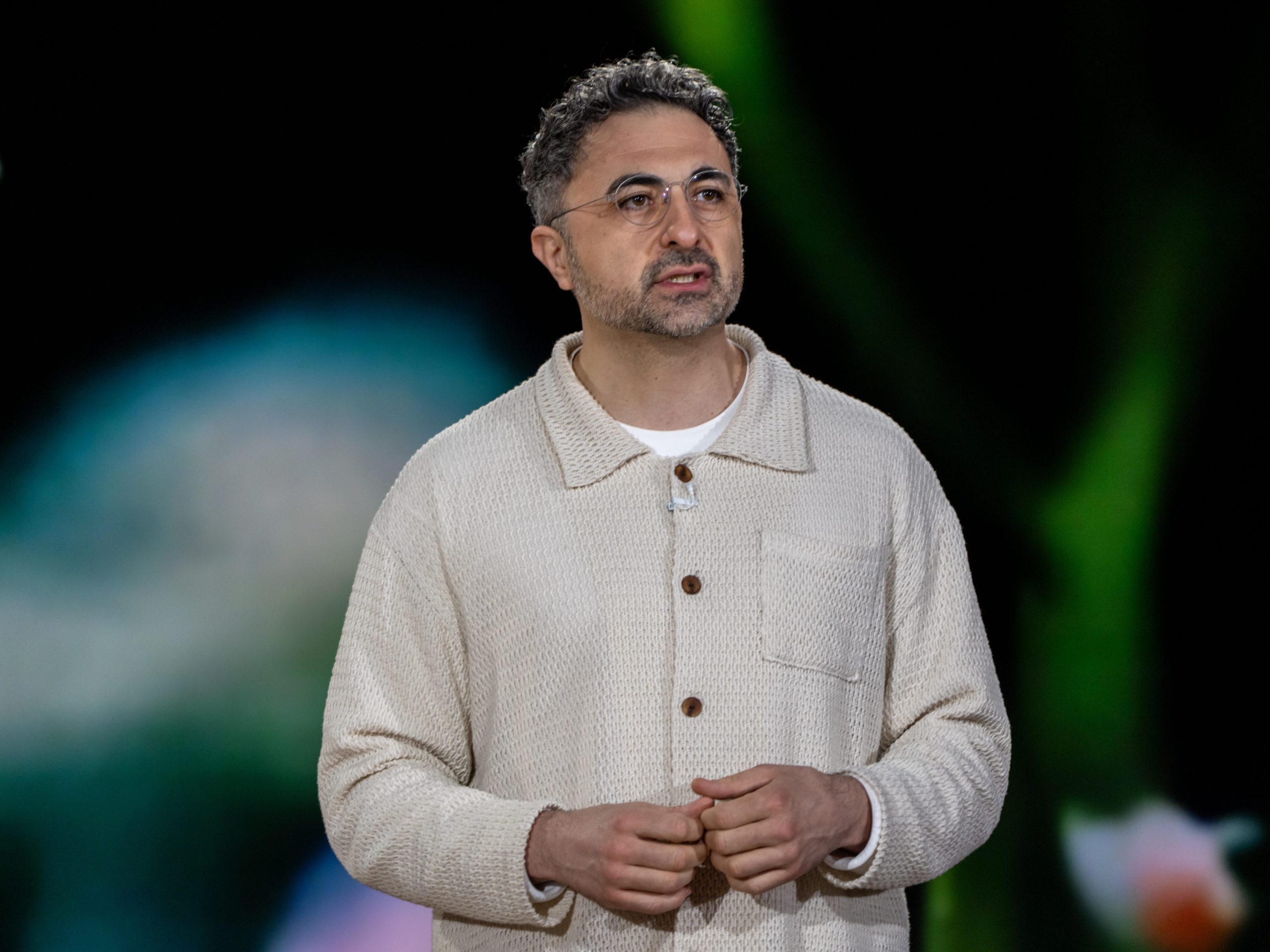 Microsoft's AI Leader Predicts Automation of Nearly All White-Collar Jobs Within 18 Months