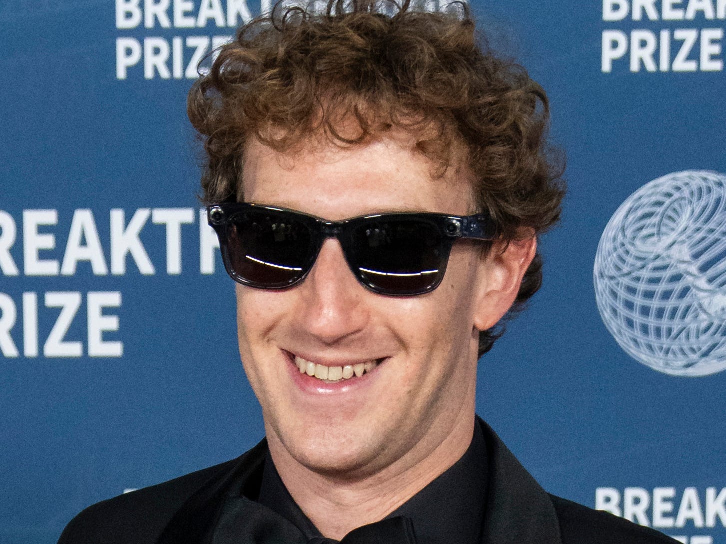 Meta's Ray-Ban Smart Glasses Might Use Facial Recognition, Assuming Users Won't Notice