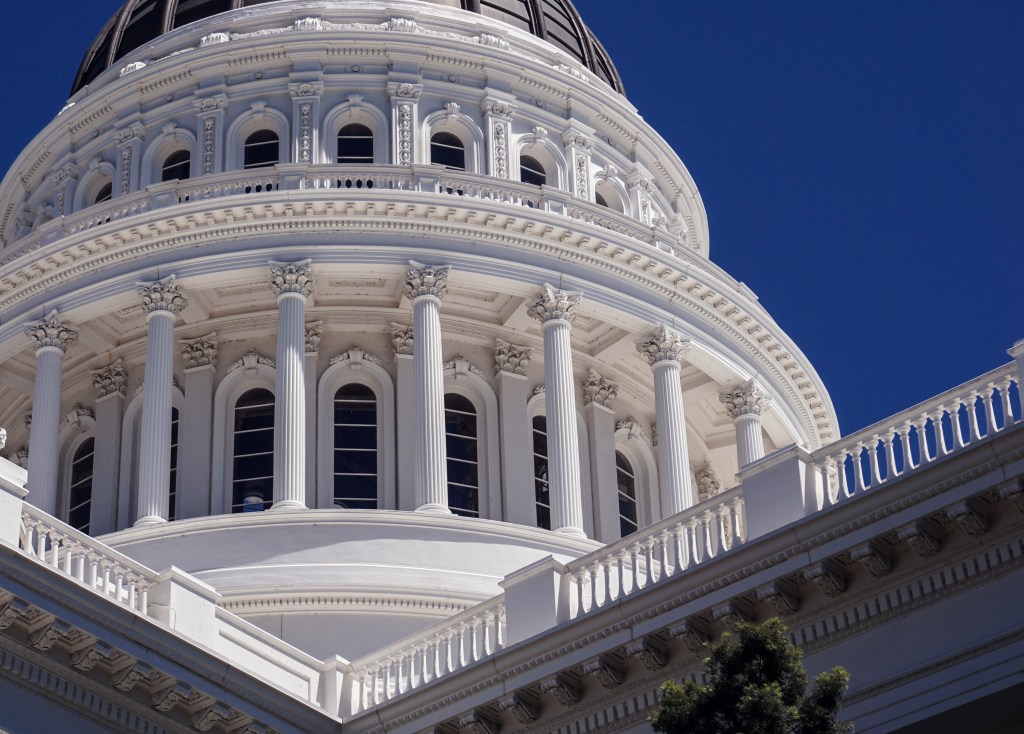 Senate Proposes Power Usage Transparency for Data Centers