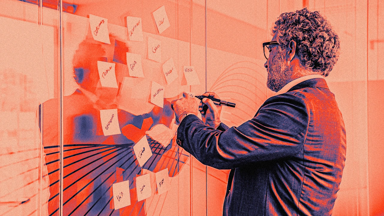 7 Essential Leadership Strategies Before Addressing Your Team