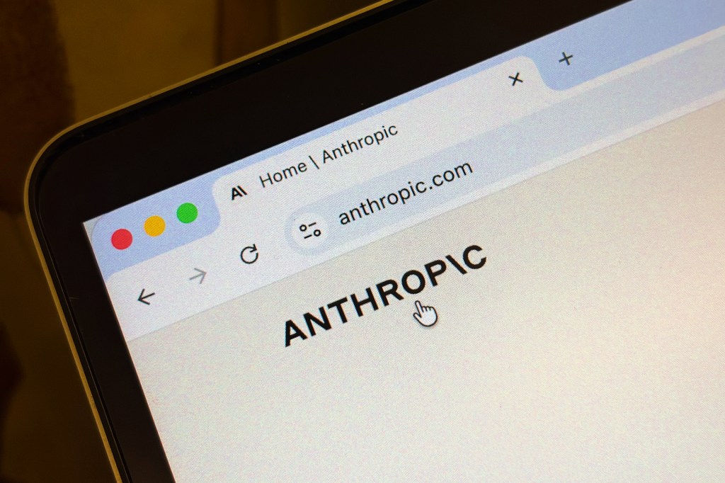 Trump Officials Seem to Be Encouraging Banks to Explore Anthropic’s Mythos AI Despite Security Concerns