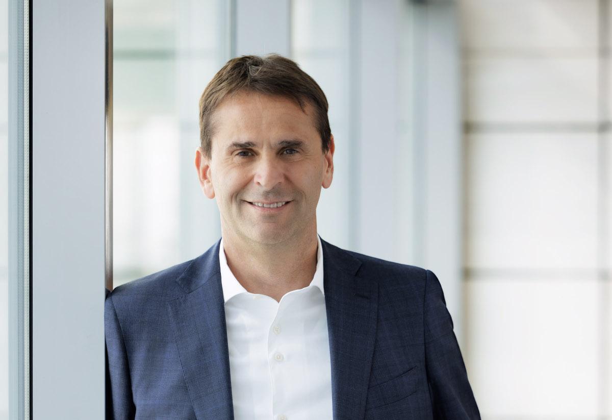 ASML Projects €36 Billion in Net Sales by 2026 Driven by Booming AI Chip Demand
