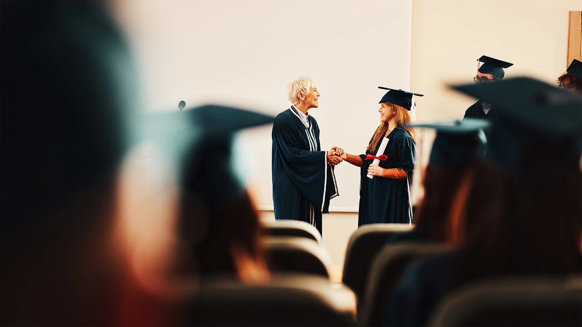 Positive Outlook for 2026 Graduates: Employers Set to Boost Entry-Level Hiring Amid AI Evolution