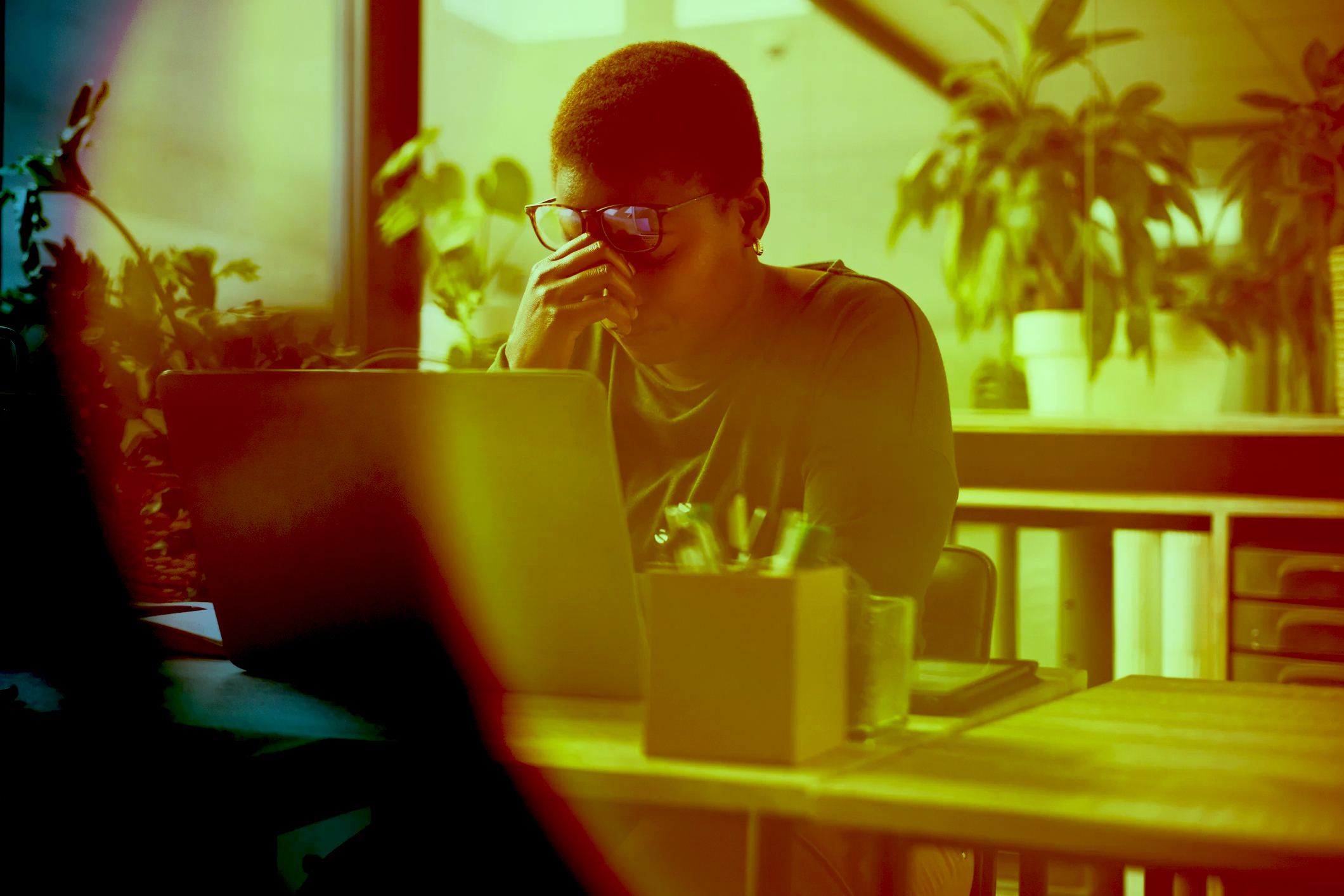 Record Number of Job Seekers Face Silence: One Waited 11 Months for a Rejection