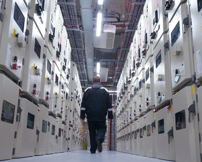 Scotland’s Green Datacentre Policy Overlooks AI’s Carbon Footprint, Study Finds