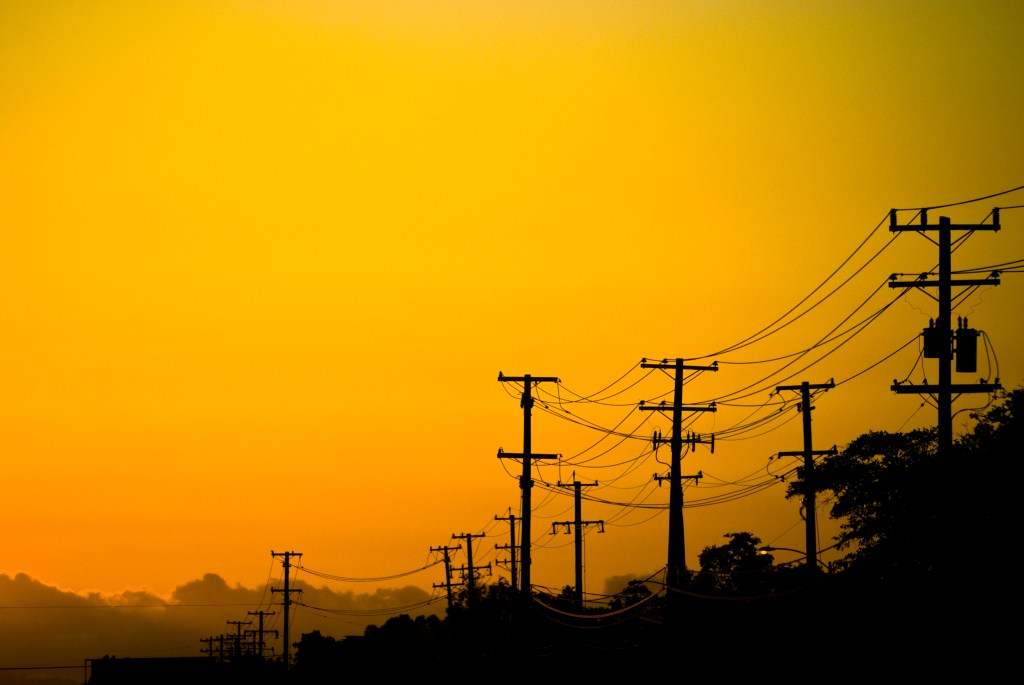 Power Costs Surge 76% on U.S.'s Largest Grid Amidst Growing Infrastructure Challenges