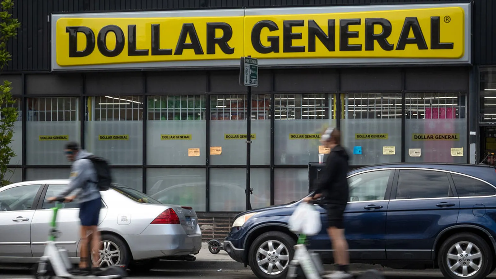 Dollar General Enhances Retail Media Integration with The Trade Desk
