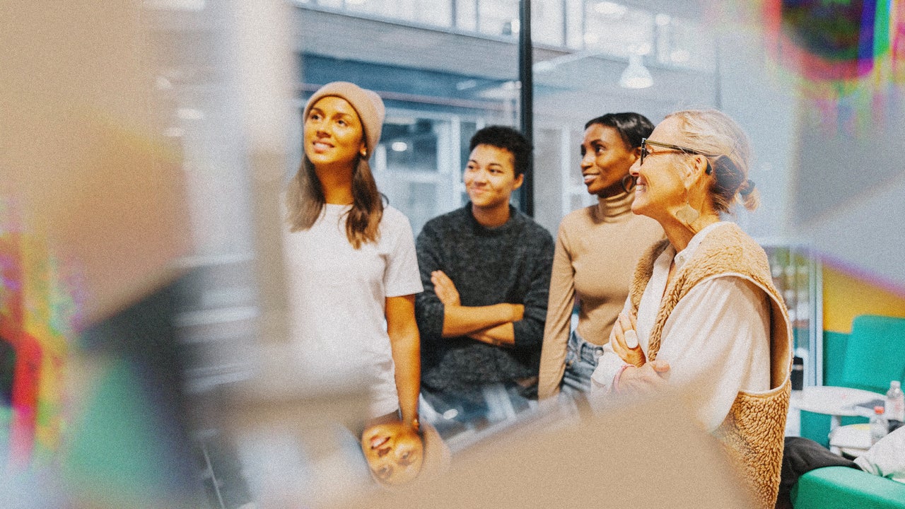 Young Employees as Crucial AI Mentors in the Workplace