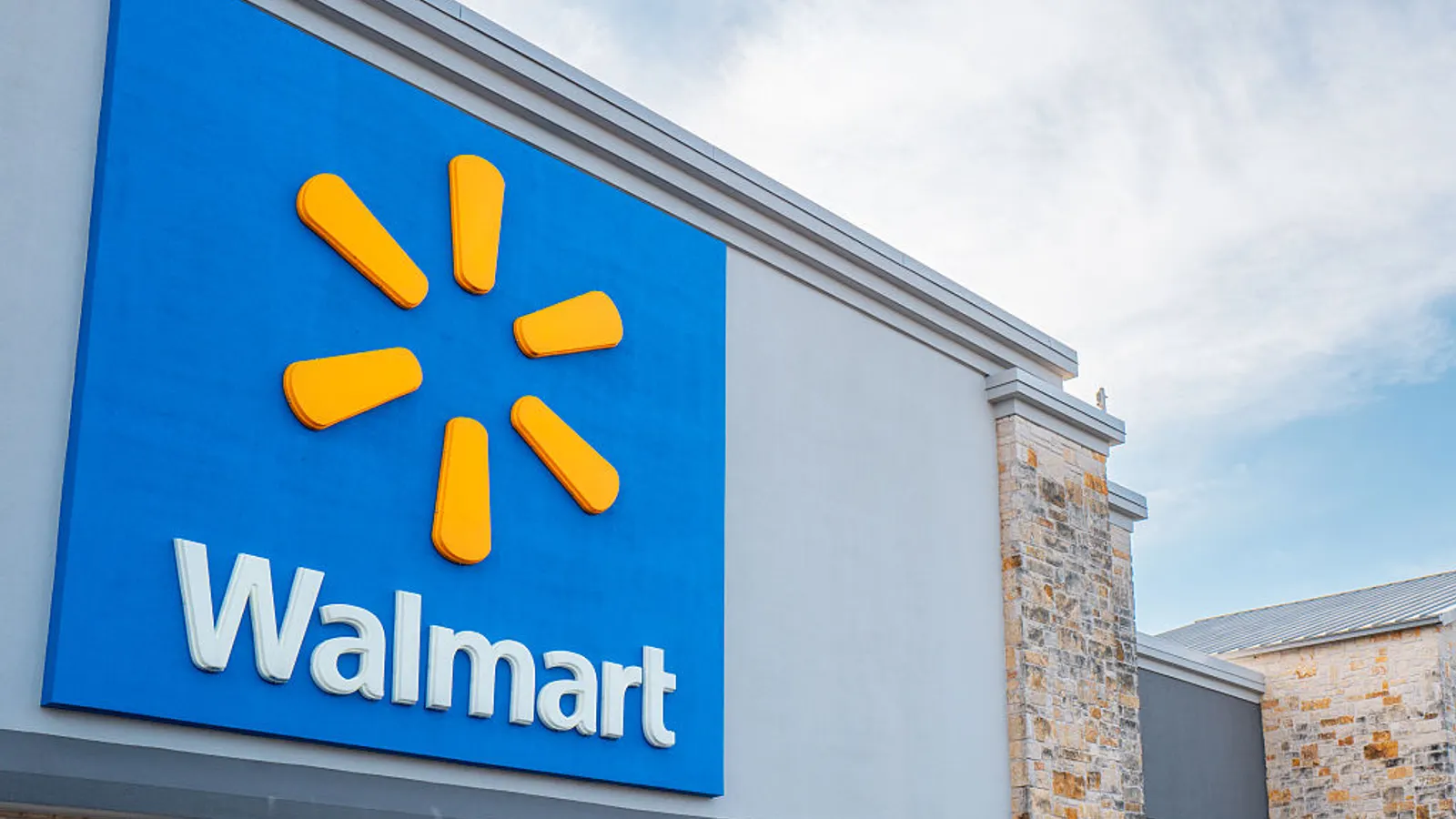 Walmart Connect Enhances Offsite Advertising Strategy with Yahoo and Magnite Partnerships