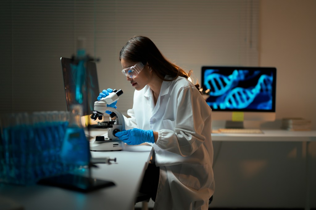 Anthropic's Claude Science: Streamlining Scientific Research with a Unified Workflow