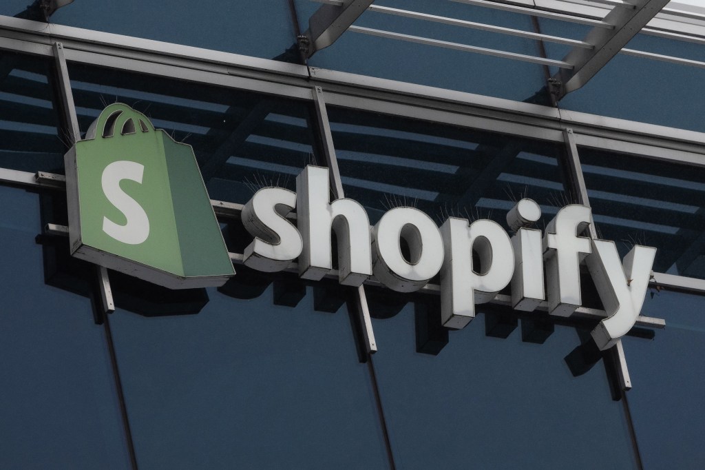 Shopify Enables Browser-Based AI Agents to Manage Checkout Process